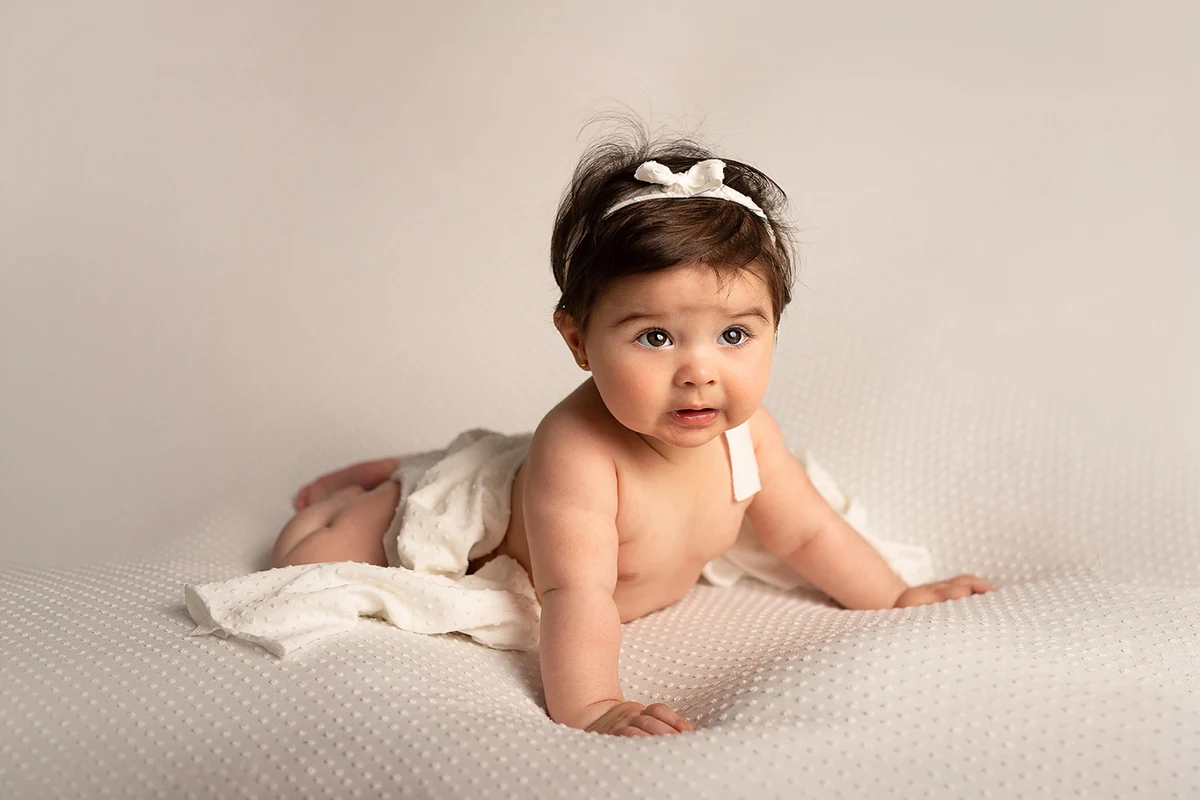 Retrato de bebé en estudio